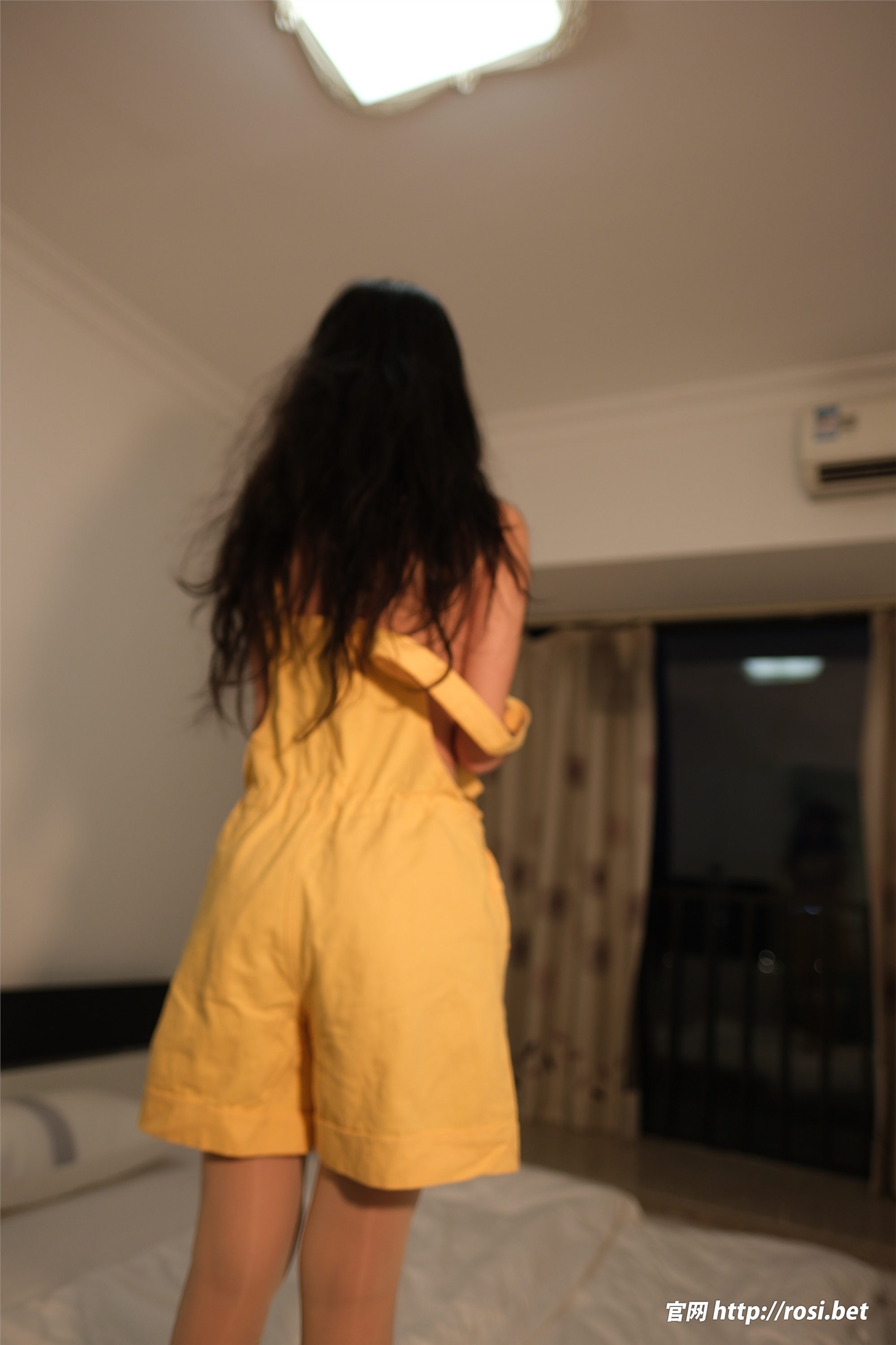 ROSI写真 2025.12.31 NO.5140